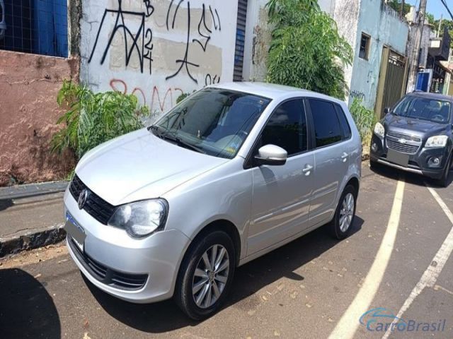 Mais detalhes do Volkswagen Polo Hatch 1.6 4P. 