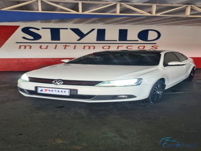 Mais detalhes do Volkswagen Jetta 2.0 TSI Gasolina