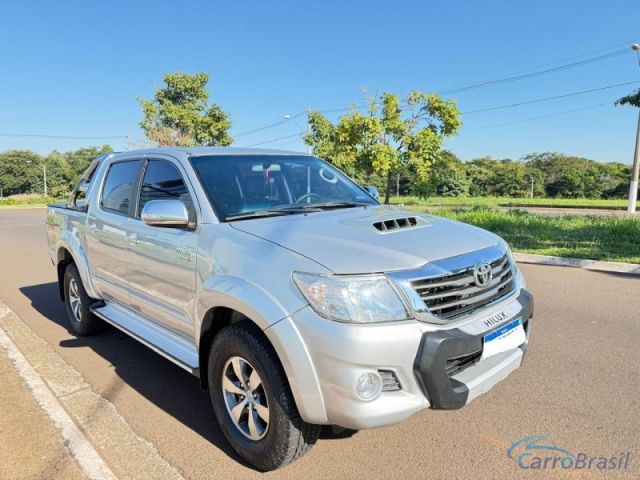 Mais detalhes do Toyota Hilux SRV 3.0 4X4 Diesel