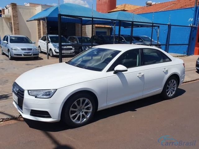 Mais detalhes do Audi A4 2.0 TFSI Gasolina