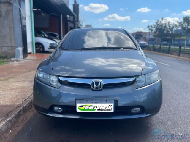Mais detalhes do Honda Civic CIVIC LXS 1.8 Gasolina
