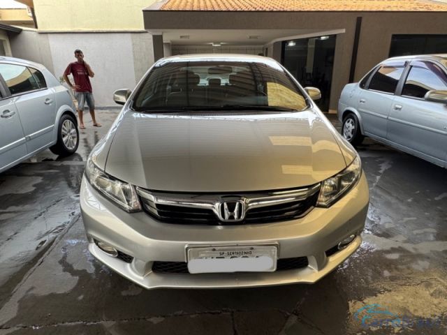 Mais detalhes do Honda Civic LXR 2.0 Flex