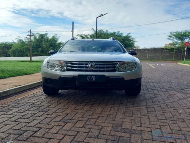 Mais detalhes do Renault Duster 1.6 dynamique Flex