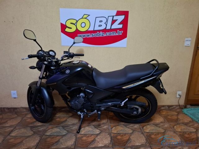 Mais detalhes do Yamaha YS FAZER 250 LIMITED EDITION  Gasolina