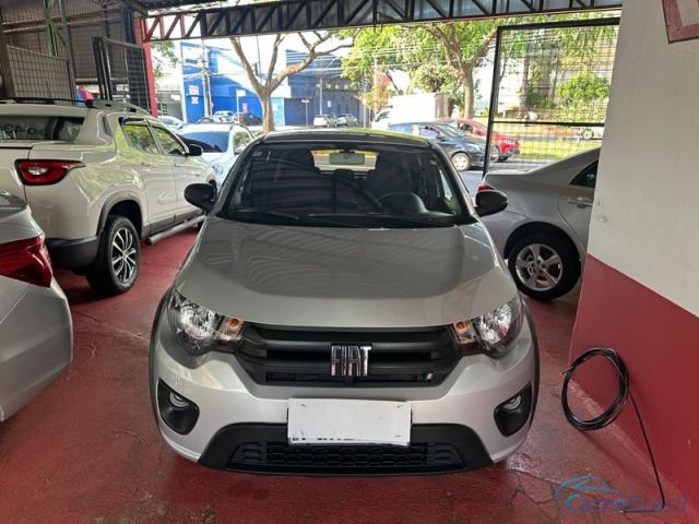 Mais detalhes do Fiat Mobi 1.0 Like 4P.  Flex