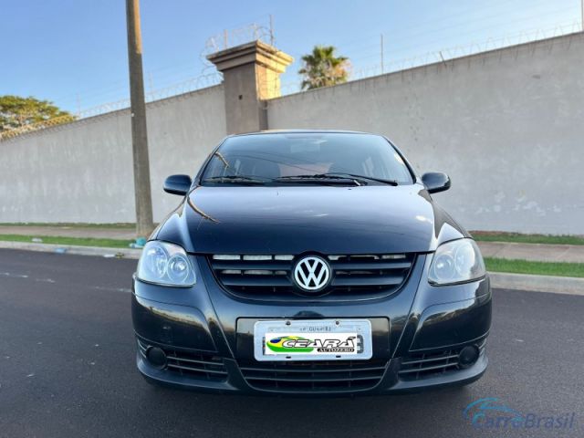 Mais detalhes do Volkswagen Fox 1.0 Flex