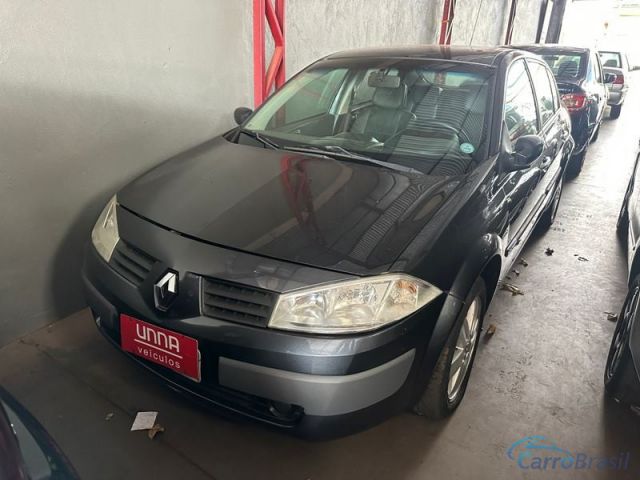 Mais detalhes do Renault Mgane Sedan 1.6 Aut. 4P.  Flex