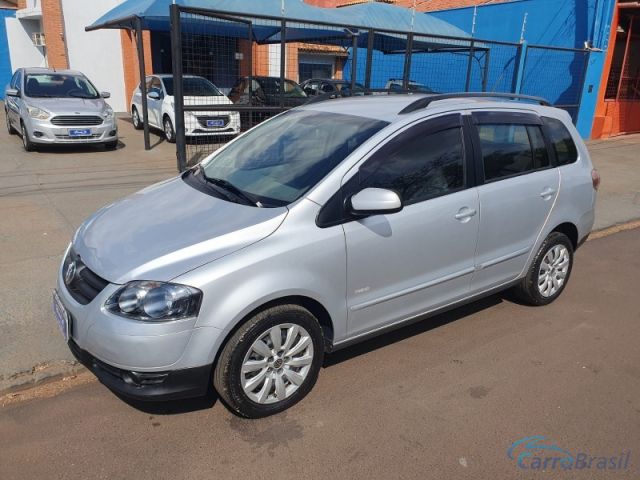 Mais detalhes do Volkswagen SpaceFox 1.6 Trend Completo  Flex