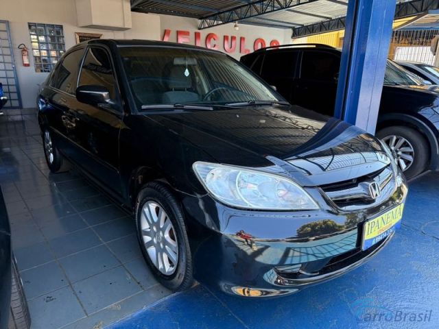 Mais detalhes do Honda Civic 4P.  Flex