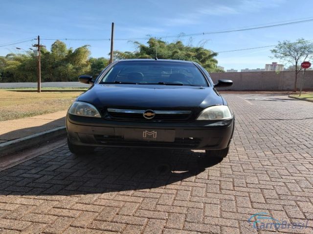 Mais detalhes do Chevrolet (GM) Montana Conquest Flex