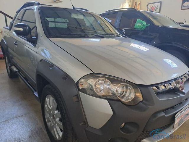 Mais detalhes do Fiat Strada Adventure 1.8 CE 2P. Flex
