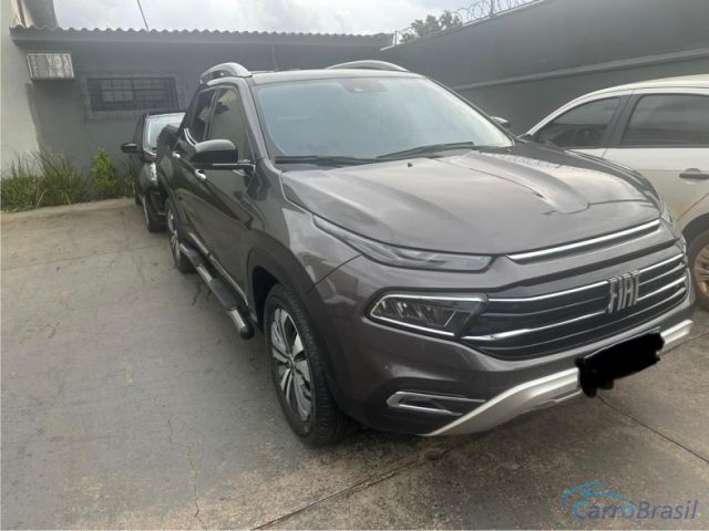 Mais detalhes do Fiat Toro Volcano Diesel