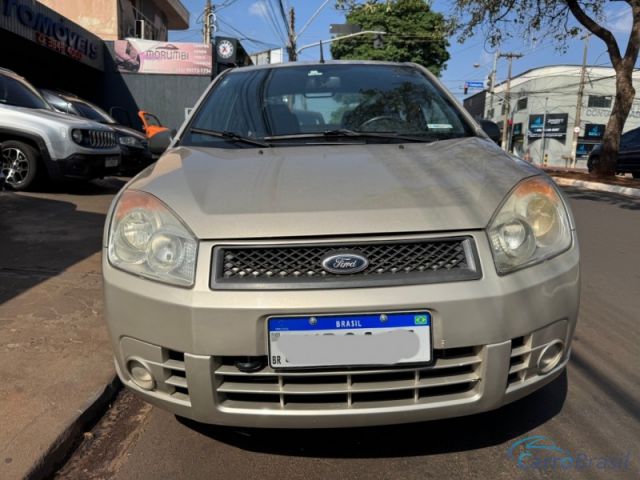Mais detalhes do Ford Fiesta Sedan 1.0 Flex