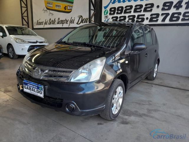 Mais detalhes do Nissan Livina 1.8 S Aut. 4P.  