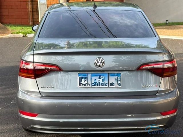 Mais detalhes do Volkswagen Jetta Confortline 250 TSI 1.4 Turbo Flex