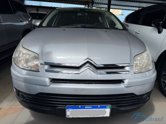 Mais detalhes do Citroen C4 Pallas  Flex