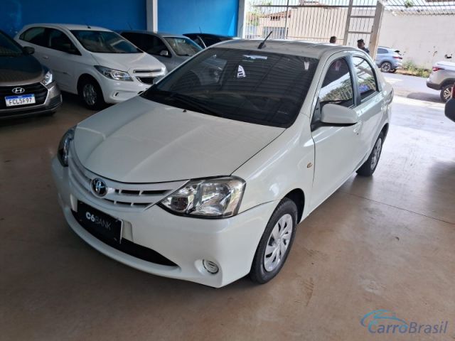 Mais detalhes do Toyota Etios 1.5 SEDAN XS Flex