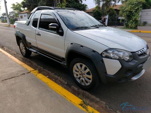 Mais detalhes do Fiat Strada Adventure 1.8 2P. Flex
