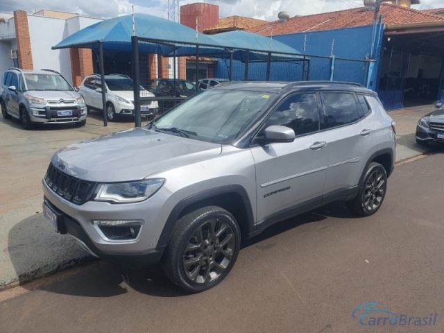 Mais detalhes do Jeep Compass Limited 2.0 Diesel Diesel