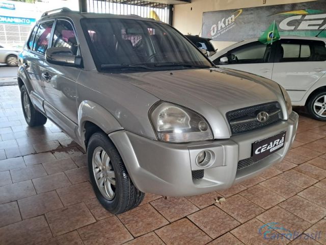 Mais detalhes do Hyundai Tucson GL 2.0 Gasolina