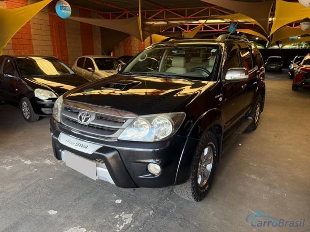 Mais detalhes do Toyota Hilux SW4 SRV 4X4 Aut. 4P.  Diesel