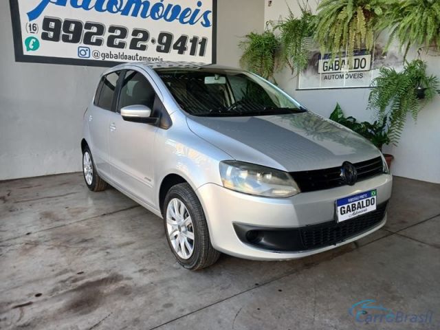 Mais detalhes do Volkswagen Fox 1.6 4P.  Flex