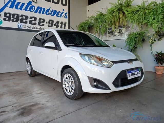 Mais detalhes do Ford Fiesta Hatch 1.0 4P.  Flex