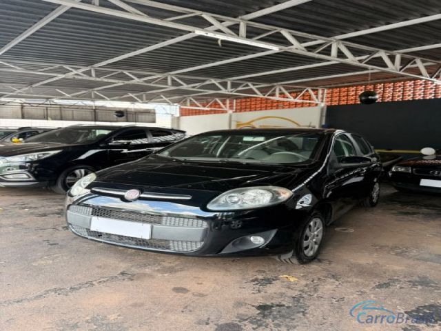 Mais detalhes do Fiat Palio 1.0 Attractive 4P.  Flex