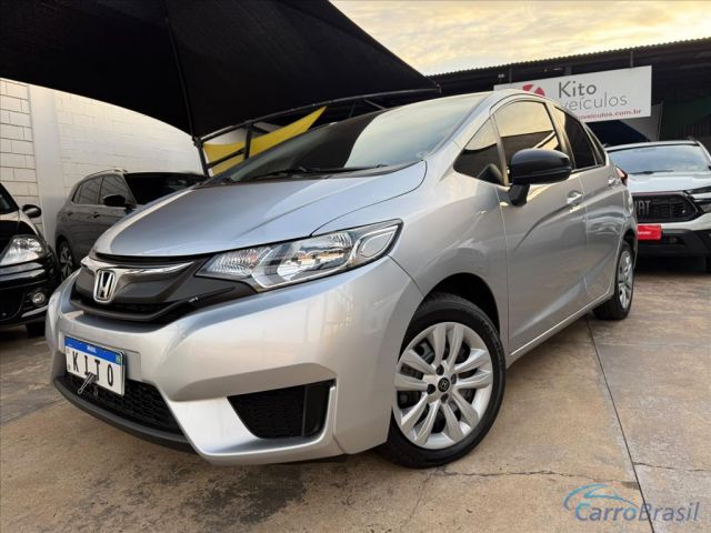 Mais detalhes do Honda Fit 1.5 DX 16V FLEX 4P MANUAL Flex