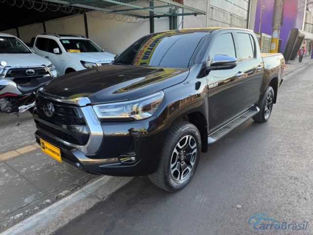 Mais detalhes do Toyota Hilux 2.8 D-4D TURBO DIESEL CD SRX 4X4 AUTOMTICO Diesel