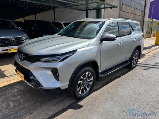 Mais detalhes do Toyota Hilux 2.8 D-4D TURBO DIESEL SRX PLATINUM 7L 4X4 AUTOMTICO Diesel
