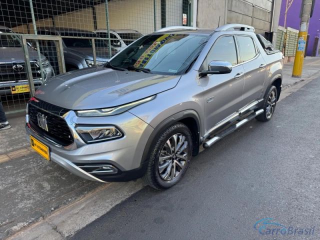 Mais detalhes do Fiat Toro 2.0 16V TURBO DIESEL RANCH 4WD AT9 Diesel