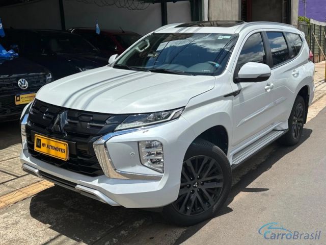 Mais detalhes do Mitsubishi Pajero 2.4 16V MIVEC TURBO DIESEL LEGEND BLACK AWD AUTOM�TICO Diesel