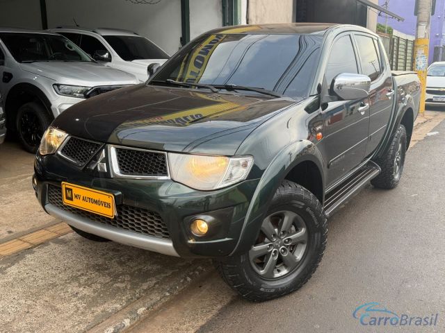 Mais detalhes do Mitsubishi L-200 3.2 HPE 4X4 CD 16V TURBO INTERCOOLER DIESEL 4P AUTOMÁTICO Diesel