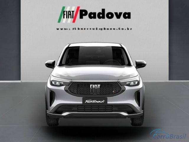 Mais detalhes do Fiat Fastback   Flex