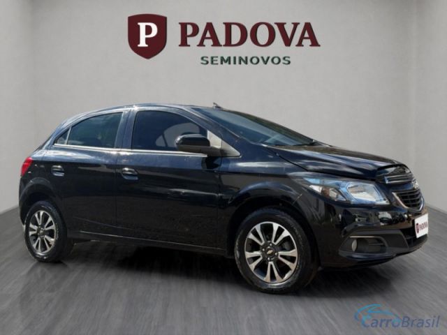 Mais detalhes do Chevrolet (GM) Onix  Flex