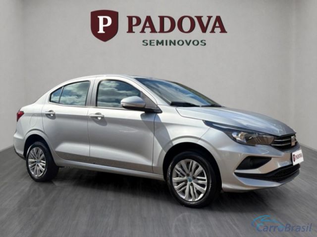 Mais detalhes do Fiat Cronos  Flex