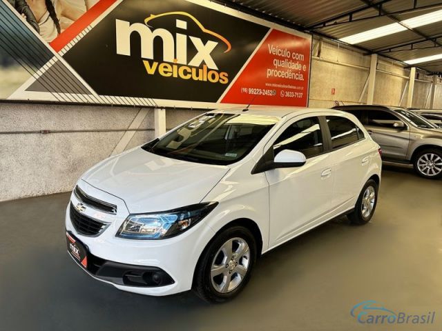 Mais detalhes do Chevrolet (GM) Onix 1.4 MPFI LT 8V Flex