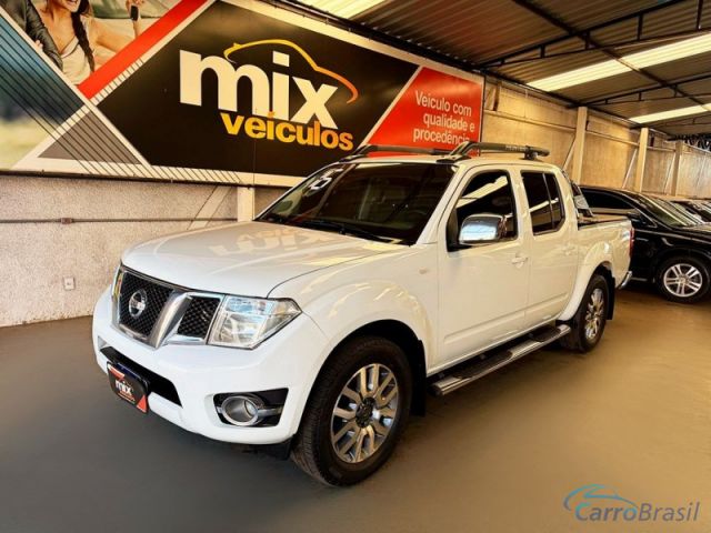 Mais detalhes do Nissan Frontier 2.5 SL 4X4 CD TURBO ELETRONIC Diesel
