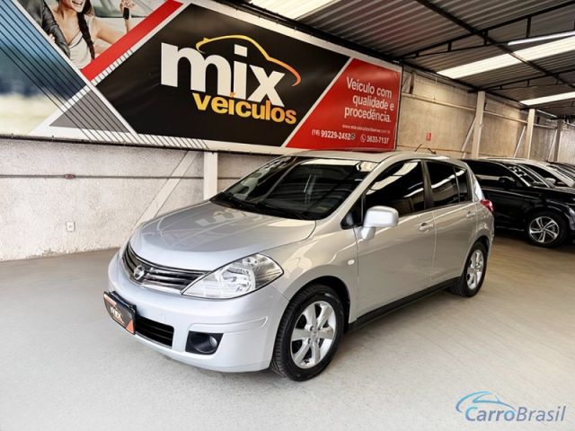 Mais detalhes do Nissan Tiida 1.8 SL 16V Flex