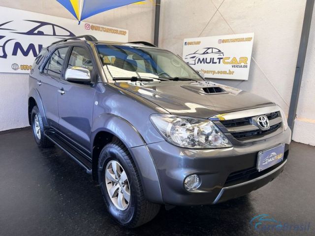 Mais detalhes do Toyota Hilux 3.0 SRV 4X4 16V TURBO INTERCOOLER Diesel
