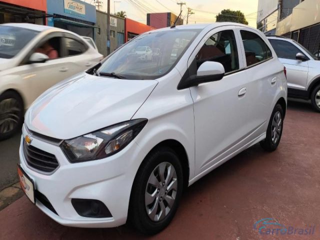 Mais detalhes do Chevrolet (GM) Onix 1.0 MPFI LT 8V FLEX 4P MANUAL Flex