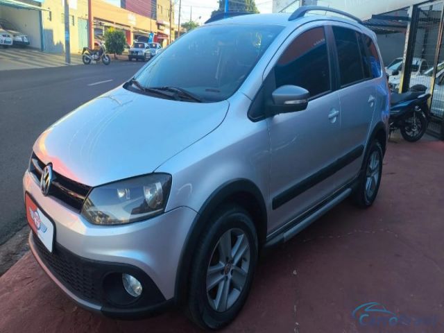Mais detalhes do Volkswagen Space Cross 1.6 MI 8V FLEX 4P MANUAL Flex