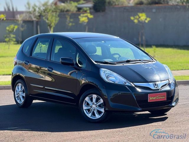 Mais detalhes do Honda Fit 1.5 LX 16V Flex