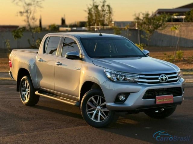 Mais detalhes do Toyota Hilux 2.8 SRX 4X4 CD 16V Diesel