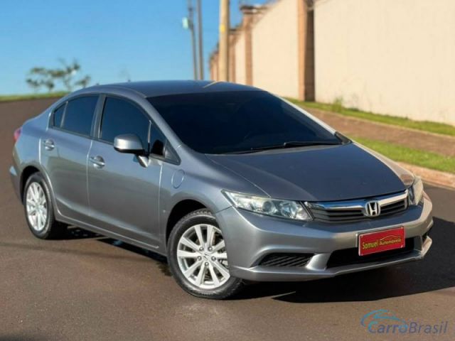 Mais detalhes do Honda Civic 1.8 LXS 16V Flex
