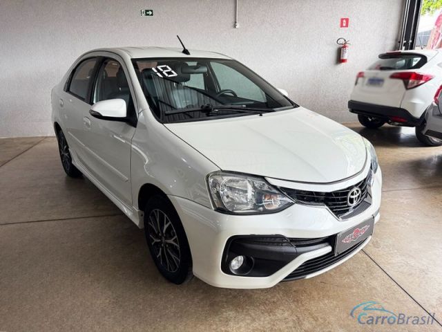 Mais detalhes do Toyota Etios 1.5 PLATINUM SEDAN 16V Flex