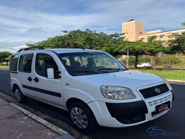 Mais detalhes do Fiat Dobl� ESSENCE 1.8 Flex 16V 5p Flex