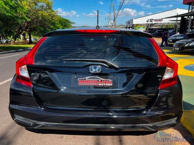 Mais detalhes do Honda Fit LX 1.5 Flexone 16V 5p Aut. Flex