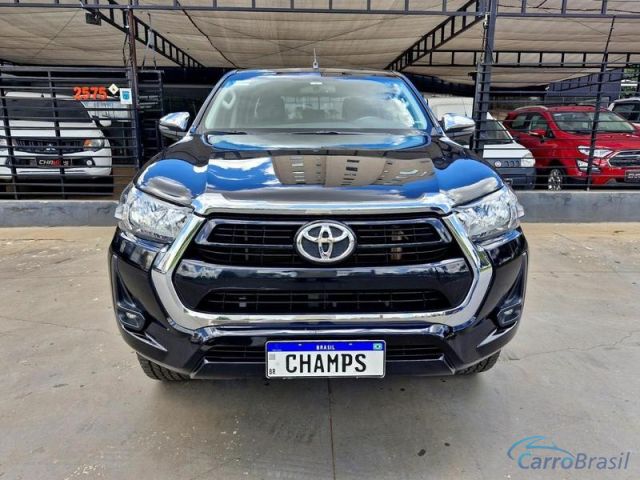 Mais detalhes do Toyota Hilux  Flex